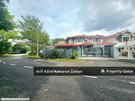 [Corner Lot] Double Storey Terrace Taman Lestari Perdana 8, Seri Kembangan | 6 Bedrooms | 3 Bathrooms | 3,802 sqft | RM1,150,000 (Nego)