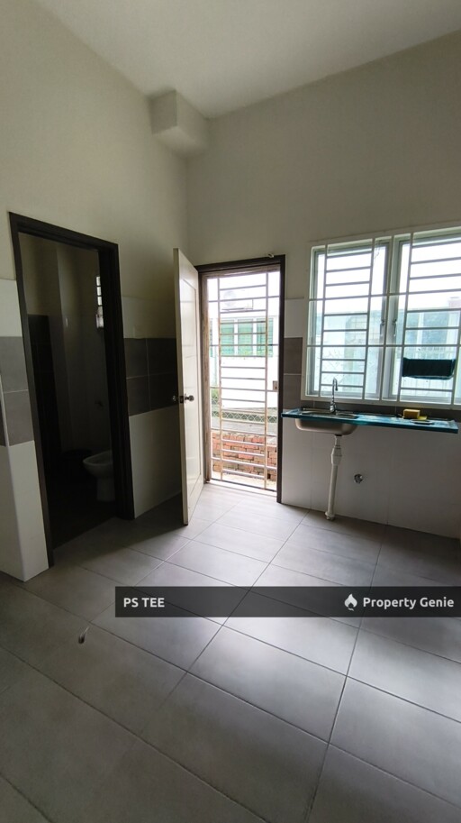 Batu Belah Double Storey for Sale