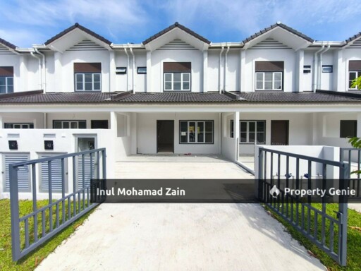 Double Storey Terrace Intermediate M Senyumia