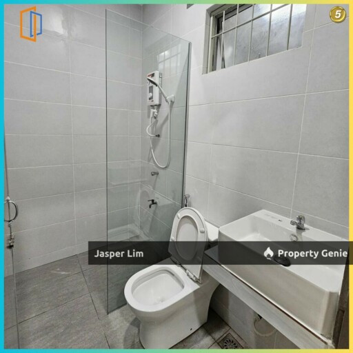Taman Indah Villa (Bedroom with private bathroom) Room Specialst