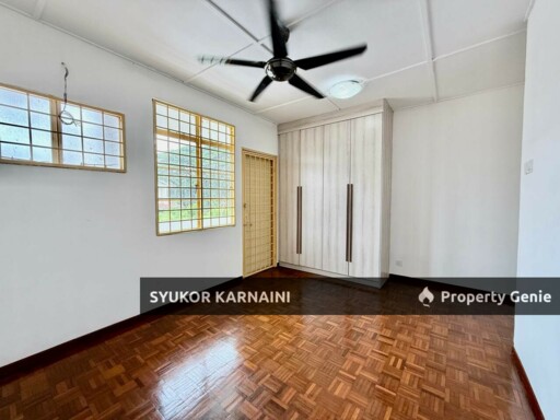 Double Storey Terrace Jalan Daisi, Bukit Sentosa, Rawang