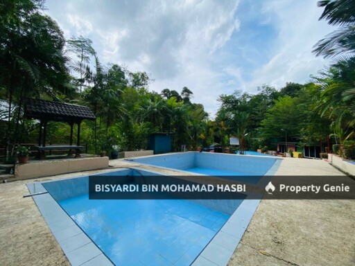 RESORT/CHALET : RIMBUNAN CHALET SUNGAI SENDAT ULU YAM, BATANG KALI .