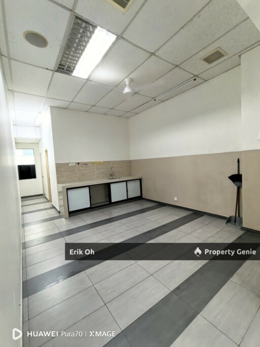 Bandar Bukit Tinggi, Commercial Office Lot