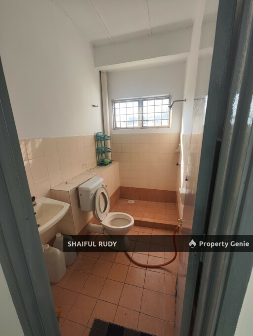 Want to Sell. 2 Storey Terrace House Rawang Perdana 2