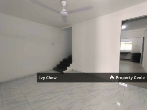 Taman Kluang Barat Low Cost House