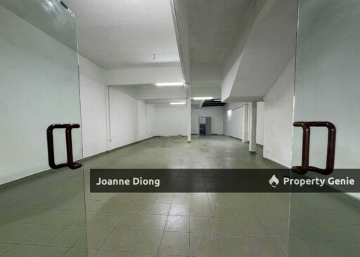 Sek 14 PJ Ground Floor Shop