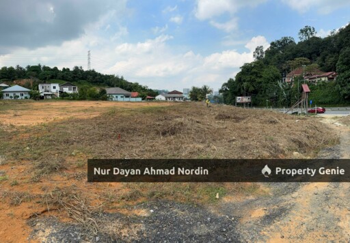 Tanah Lot Banglo Sungai Merab dekat Putrajaya Diplomatik