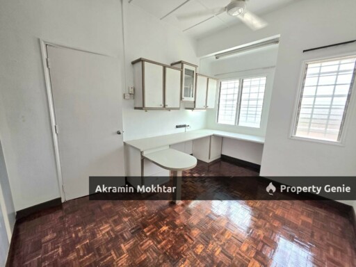 Freehold, Renovated & Extended | Double Storey Superlink USJ 9 Subang Jaya