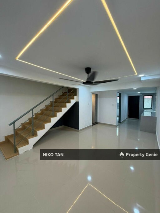 [RENOVATED]2-Storey Jalan Teratai Taman Johor Jaya For Sale