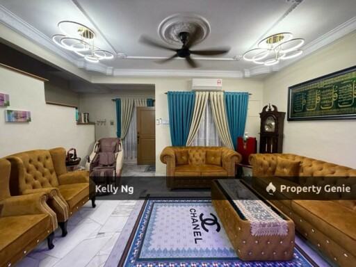 Double Sty Renovated Partly Furnished House At Bandar Bukit Raja Klang For Rent & Sale