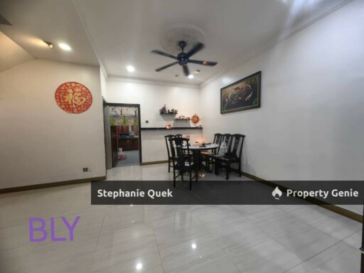 Kampung Jawa Klang 2 Storey Fully Renovated 22x75 House For Sale