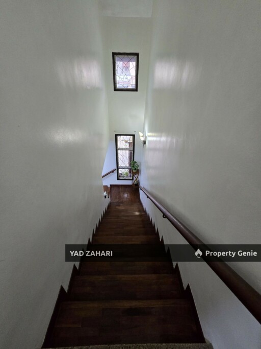 Bukit Jelutong, Shah Alam | 2-Storey Superlink Terrace 5+1 Rooms | RM970K - Fully Reno & Extended and Prime Location