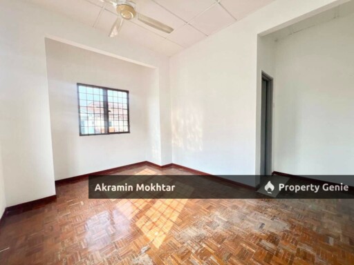 End Lot & Fully Refurbished | Double Storey, Saujana Utama 1 @ Sungai Buloh
