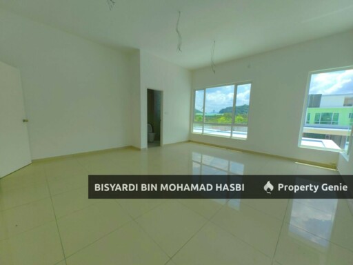 END LOT Extra Land New 2 Storey Terrace, Hijayu 3A, Bandar Sri Sendayan, Seremban.