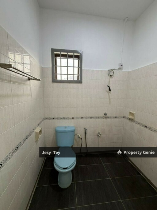 Bandar Sri Alam Double Storey Corner Lot For Sales