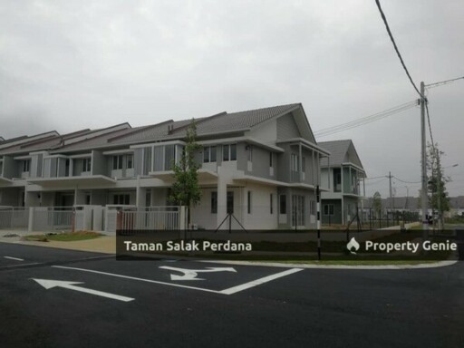 Taman Salak Perdana