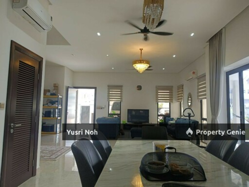 SEMI-D  GATED GUARDED @ QASEH 1, BK 8, BANDAR KINRARA