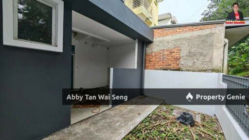 Gayamas 118 | Triple Storey | Bare Condition | Below Market Value, Worth Considering Bah