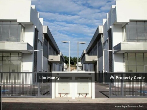 Alam Jaya Double Storey Semi Detached Medium Industrial For Rent