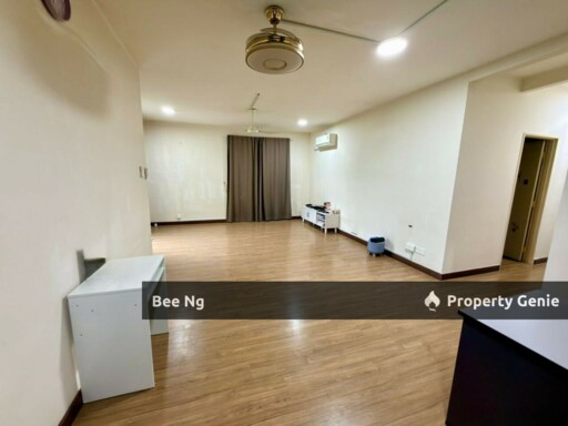 Larkin Residence 2/Larkin/Townhouse/Partial Furnished