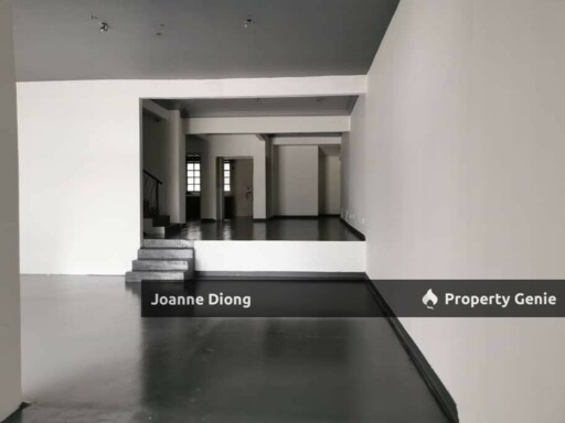 SS2 DOUBLE STOREY TERRACE HOUSE