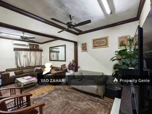 Seksyen 7, Shah Alam | 2-Storey Terrace 4 Bedrooms | RM675K - Well Maintained and 24h Security