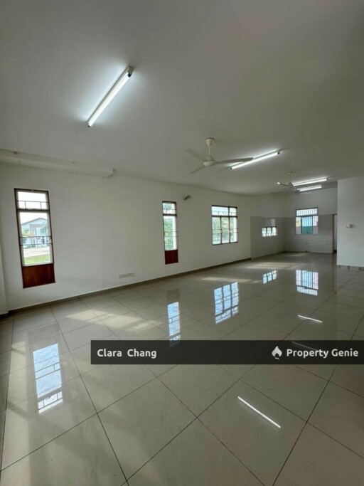 Taman Kluang Perdana Double Storey Endlot Terrace House for Sale