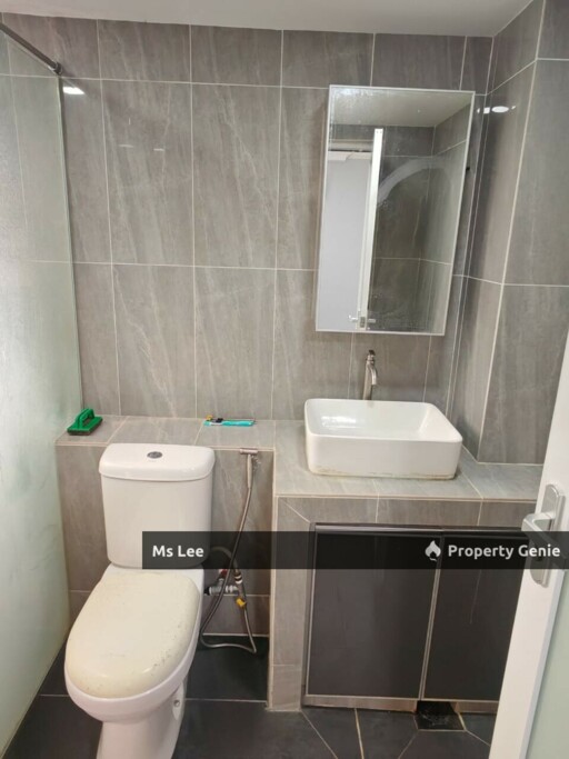 Venice Hill Condo @ Taman Puteri, Batu 9, Cheras-Fully Renovated Corner Unit