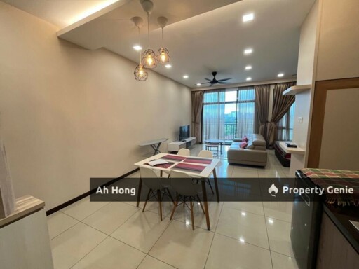 Taman Molek / Molek Regency / Studio / Fully Furnished / Renovated