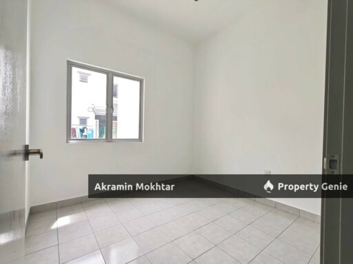 Double Storey Halya 2, Daunan Worldwide Puncak Alam