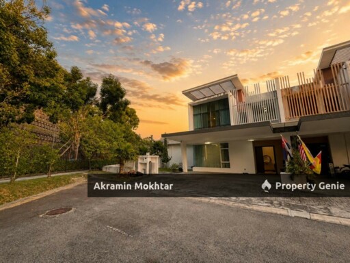 FREEHOLD , FACING OPEN, CORNER LOT & RENOVATED | 2 STOREY SEMI D, CASSIA @ GARDEN RESIDENCE, CYBERJAYA.