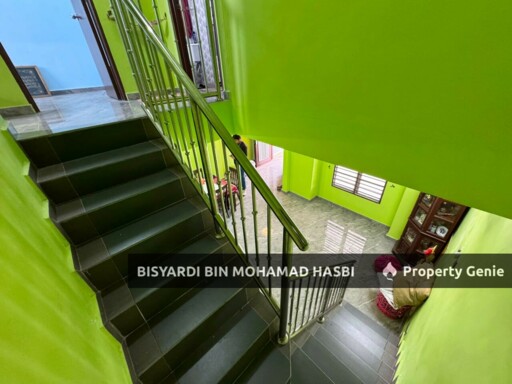 CORNER LOT 2 STOREY JALAN TELIPOT, BUKIT SENTOSA RAWANG .
