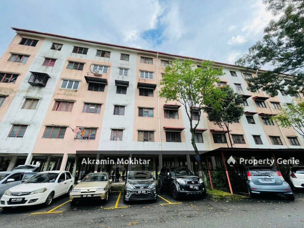 Flat PKNSN Seksyen 7 Shah Alam ( LOW COST)