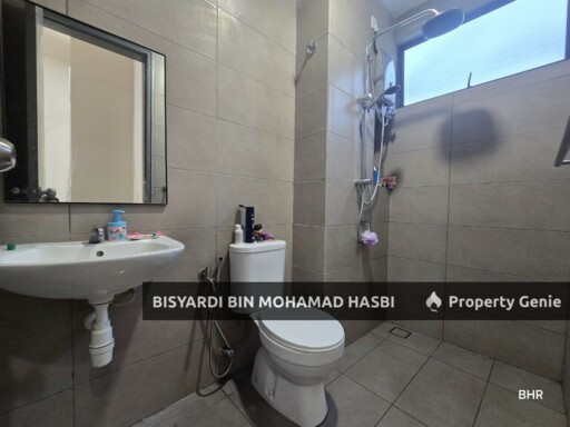 FURNISHED CORNER LOT SUPERLINK HOUSE RESIDENSI LAMBAIAN 2 BANGI.