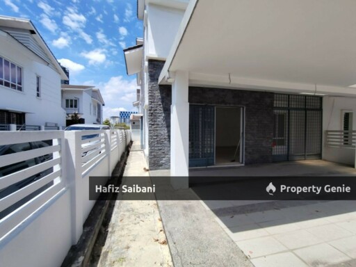 End Lot Double Storey Terrace D' Kayangan Sekyen 13 Shah Alam