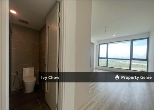 Medini Apartment  Dual Key Unit For Sale