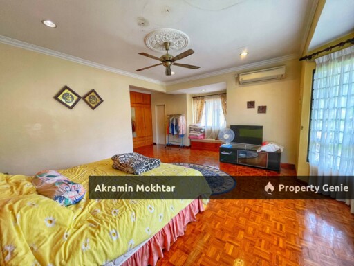 Freehold & Corner Lot | 2-Storey Bungalow, Green Street Home, Seremban 2