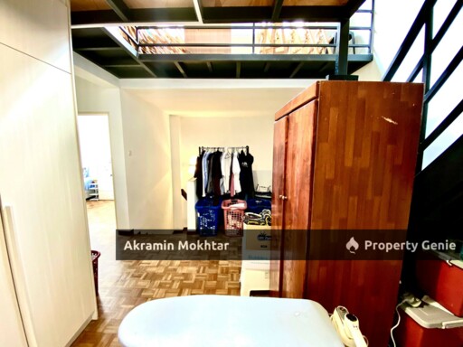 Freehold & Partially Furnished | Double Storey Taman Saujana Puchong SP 10, Puchong