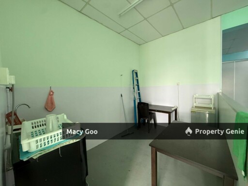 Renovated Office @Taman Malim Jaya