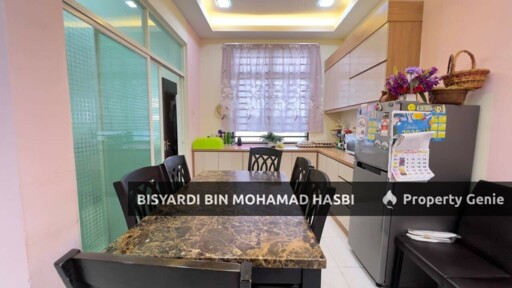 2 Unit Sekali Side By Side 1 Owner Renovated 1.5 Storey Bungalow Taman Senawang Perdana, Senawang.