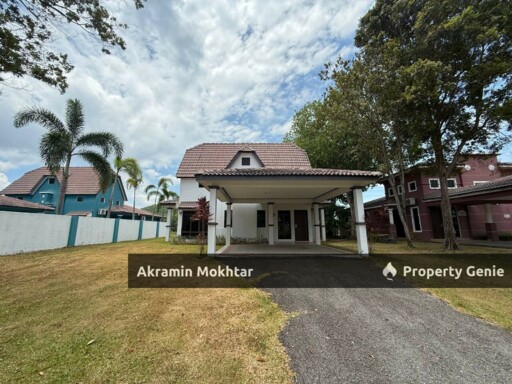 Fully Furnished | Bungalow 1 Storey Villa A Famosa, Melaka.