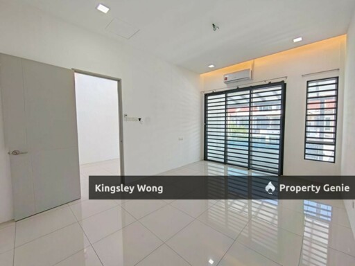 Taman Casa Lapangan SPPK Double Storey Terrace House Fully Renovated Near Pasir Pinji Gunung Rapat