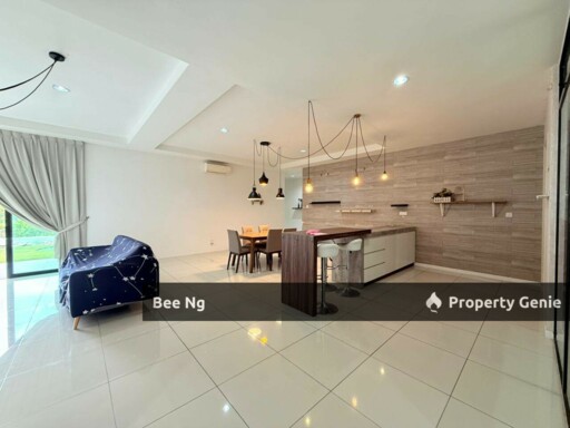 East Ledang Town House