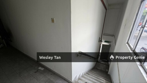 Melaka Raya 3 Commercial Adjoining Shops 66x70 Main Road with Parking