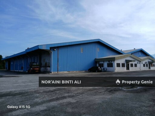 taman perindustrian klebang ipoh warehouse to let