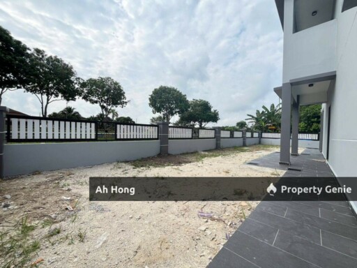 Pulai Indah / Double Storey Corner Lot / Renovated / Freehold