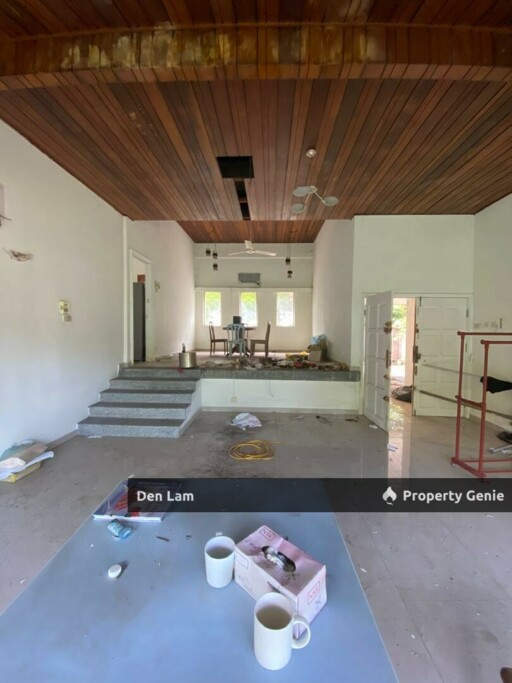 Bukit Tunku adjoining Bungalow House Below Value For sale !!