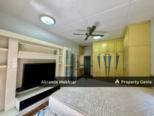 Double Storey Semi-D Seksyen 9, Shah Alam