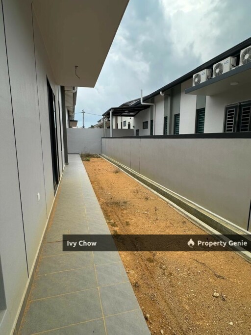 Tasek Indah Semi D Kluang Sale