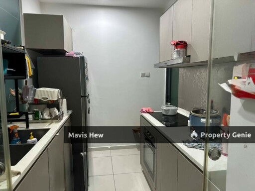 For Rent, Crescent Bay Suites @Bayu Puteri, Near Ciq, 2 Carpark, Fully Furnished
